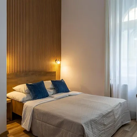 Urban Lights In Downtown Budapest